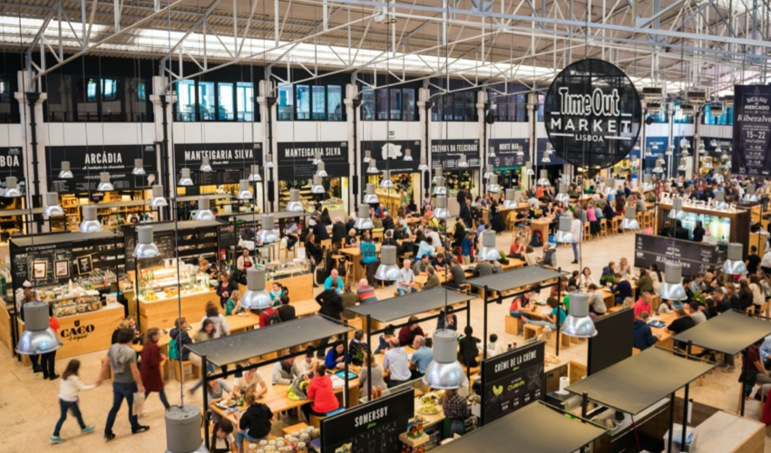 Time Out Lisbon food hall.jpg