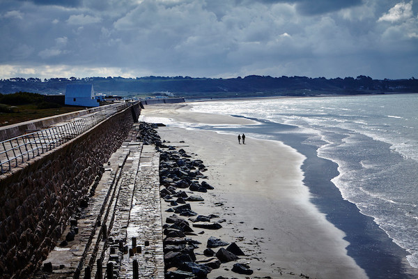 st_ouen_sea_wall_Freedom_Media4.jpg