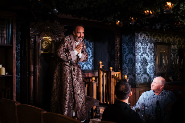 19_-_Al_Barclay_as_Scrooge_-_Credit_Becky_Lee.jpg