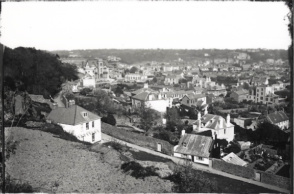 Old_St_Johns_Road_c1870_-Courtesy_of_Societe_Jersiaise_SJPA002311.jpg