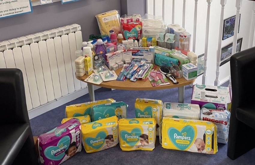 Notre_Dame_donations_for_Ukraine.jpg