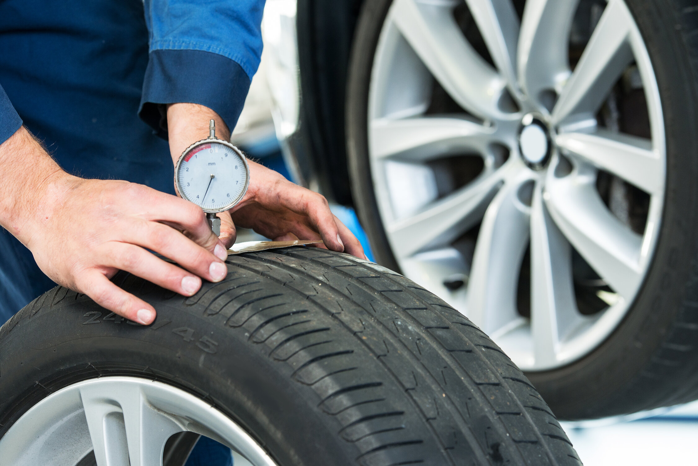 vehicle testing MOT inspection.jpg