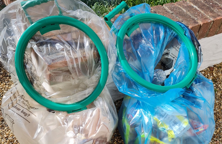 Litter_picking.jpg