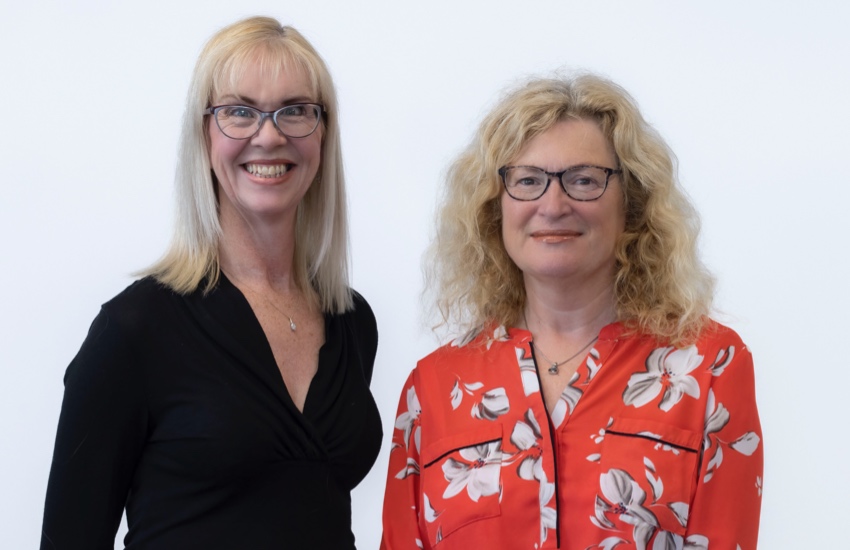 Jill_Clark_and_Gill_Morris-2.jpg