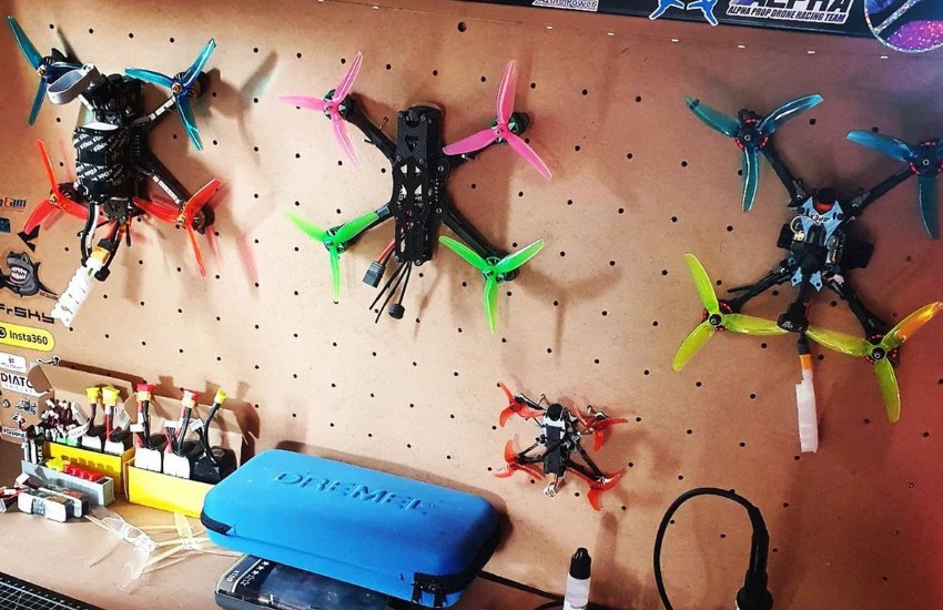 Shane_Rouget_-_work_station.jpg