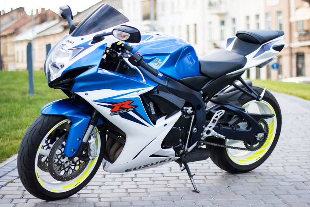 Suzuki_GSXR_.jpg