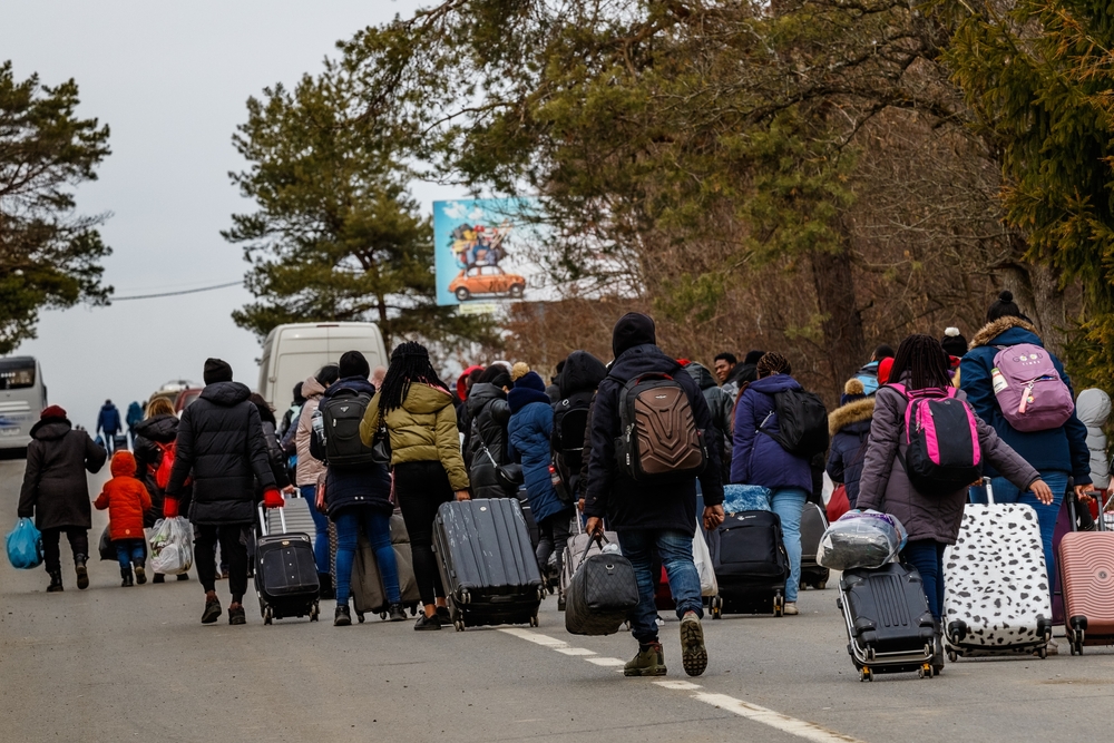 Ukrainian_refugees_fleeing_war.jpg