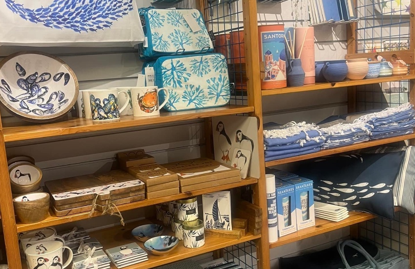 Gift_shop.jpg