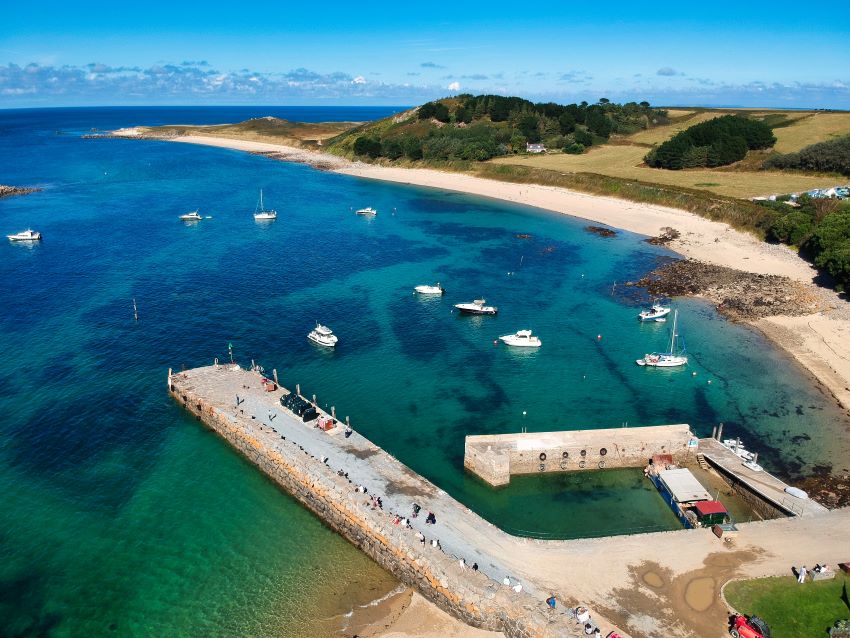 Herm_Island_.jpeg