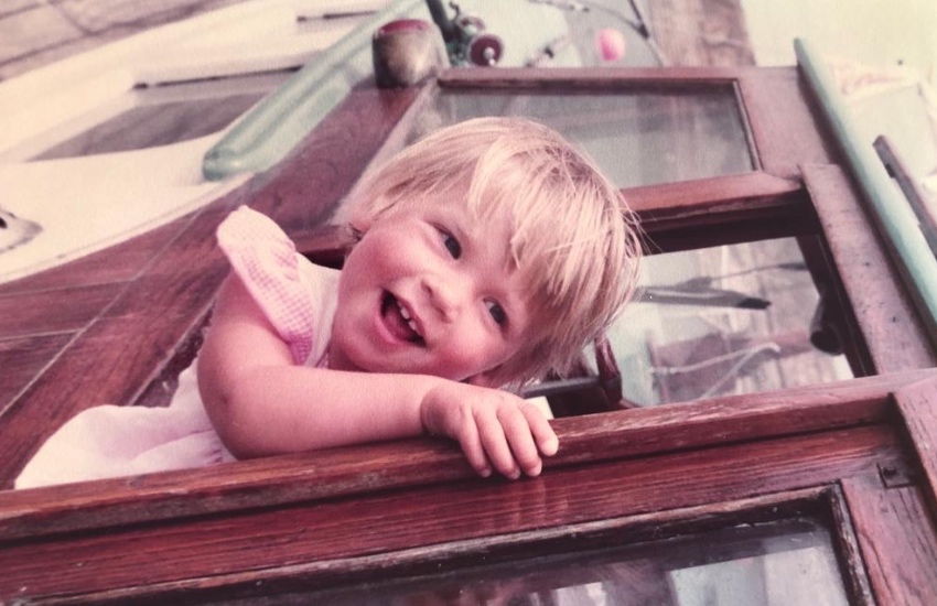 Victoria_Oliver_childhood.jpg
