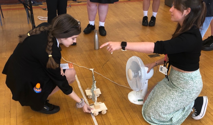 Women_in_engineering_activity_.jpg