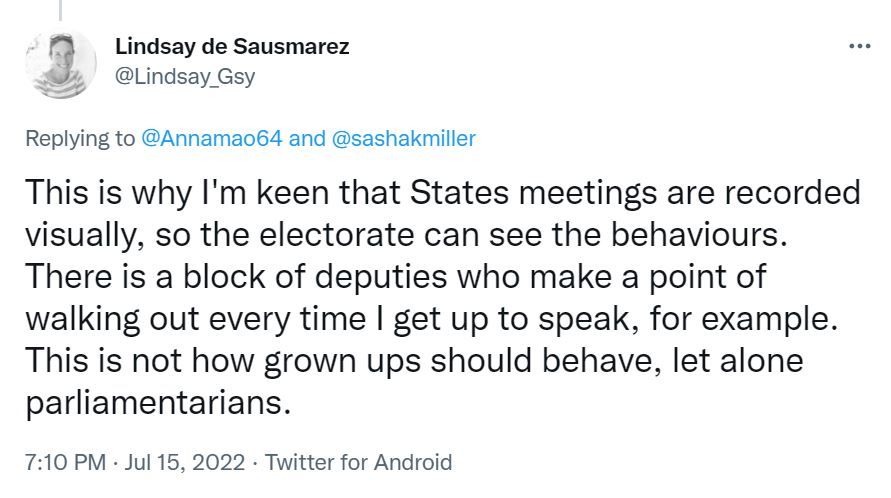 Lindsay_de_Sausmarez_tweet_v2.JPG