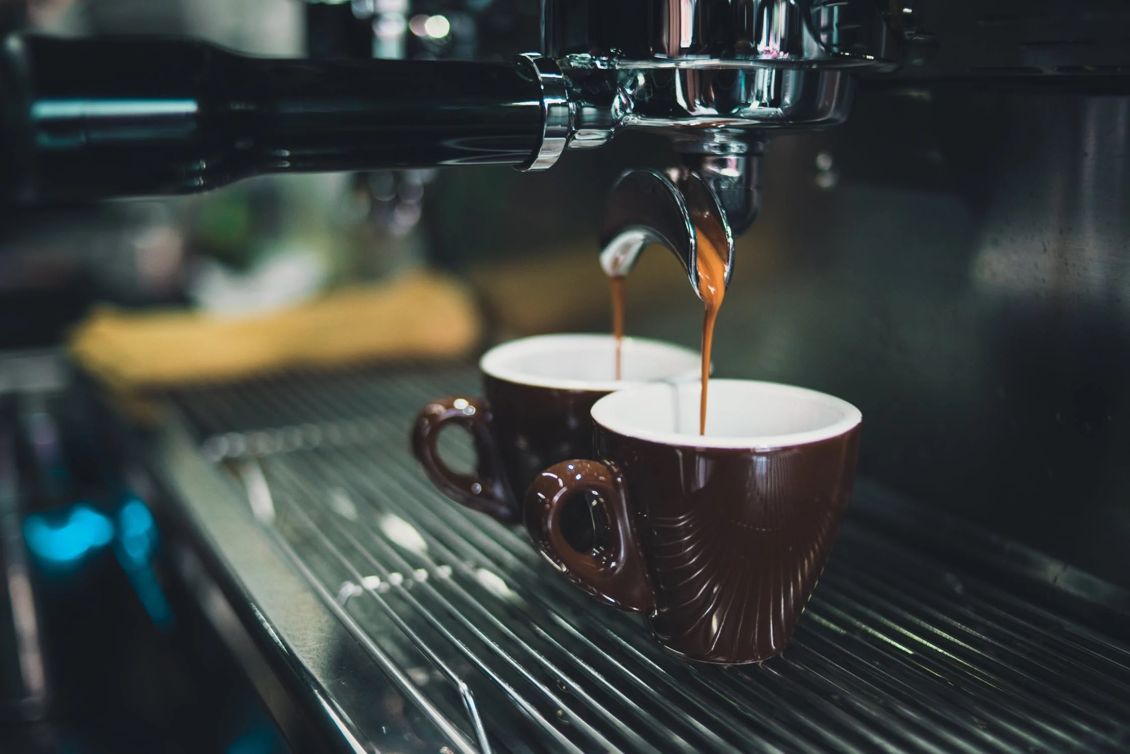 cafe-coffee-cofeemachine-barista.jpeg
