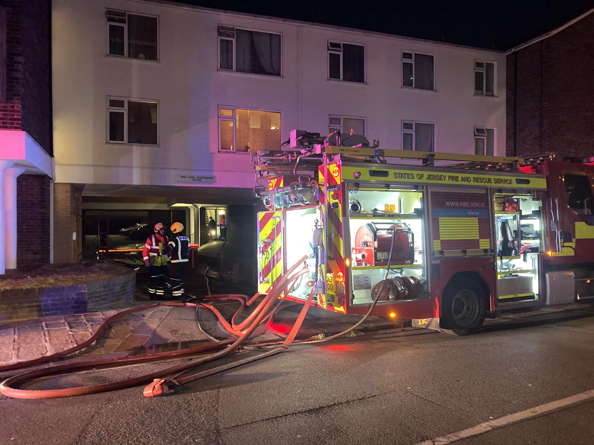 seaton_place_fire_2.jpeg