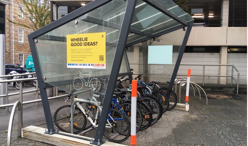 bus shelter sand street.jpg