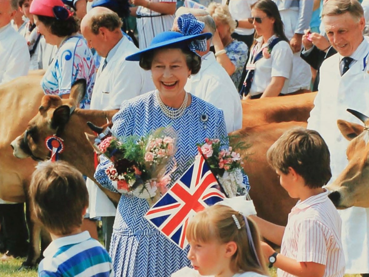 The Queen’s Visits to Jersey: 1989