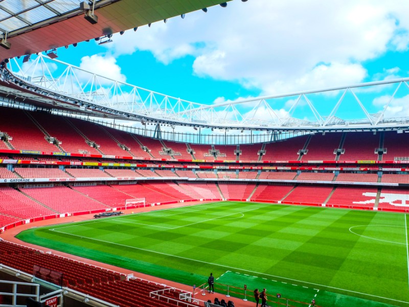 Arsenal_Emirates_Stadium.jpg