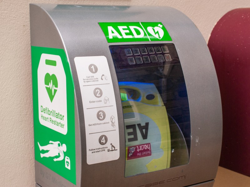 defibrillator heart aed
