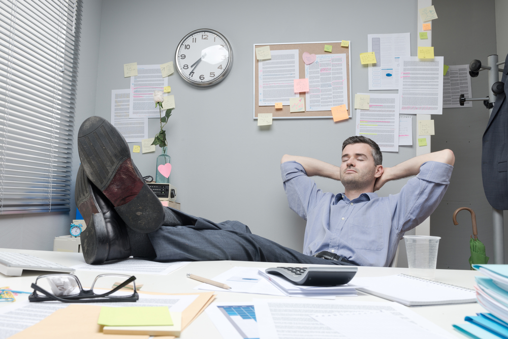 lazy_worker.jpg
