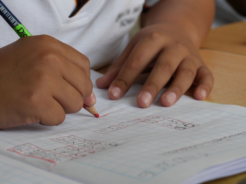 school_kid_learning.jpg