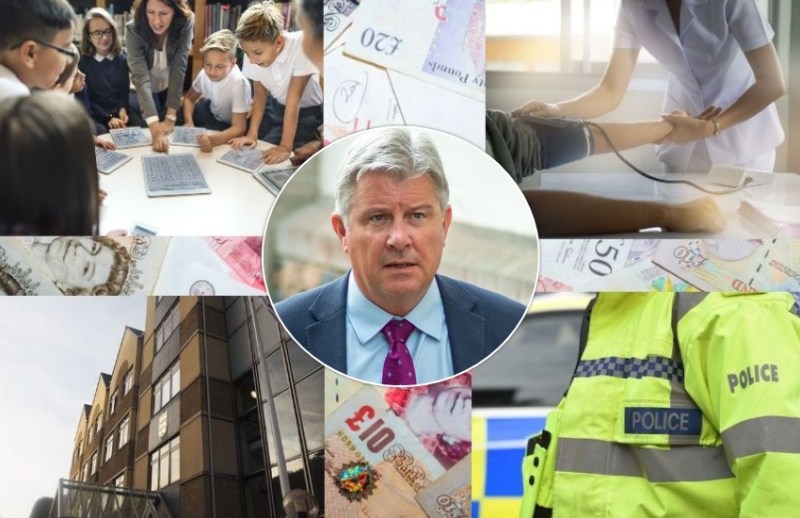 Deputy_Mark_Helyar_public_services.jpg
