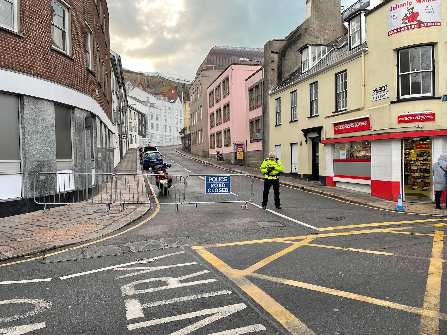 cordon-pierroadexplosion.jpg