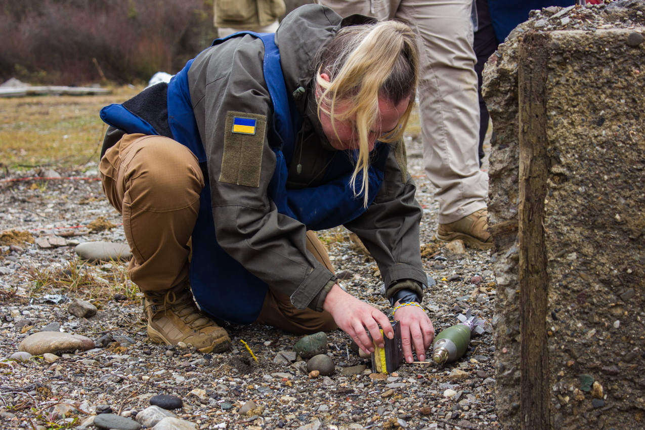 FOU-EOD - Ukraine bomb disposal training