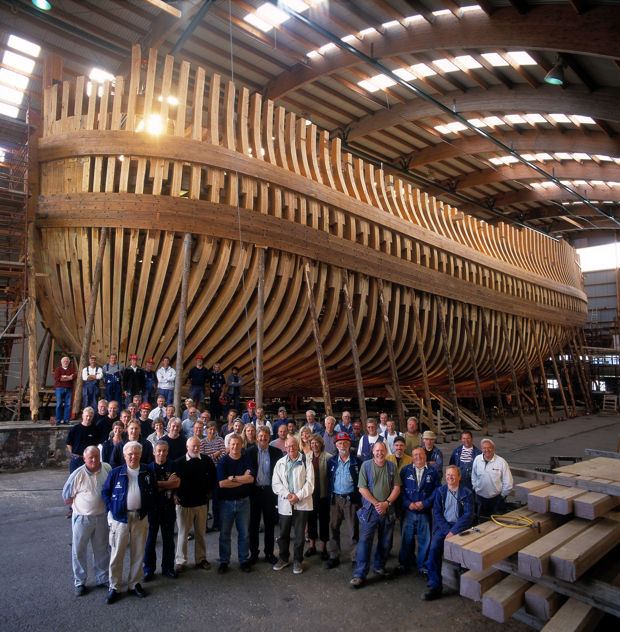 building-the-ship-crew_soic