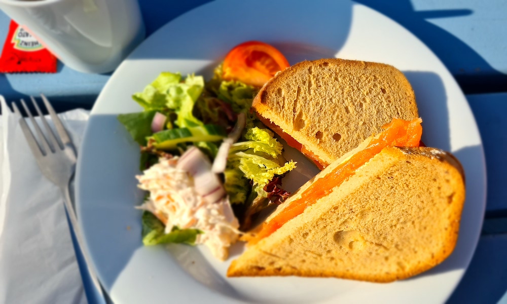 Breakwater_Caf_1.jpg