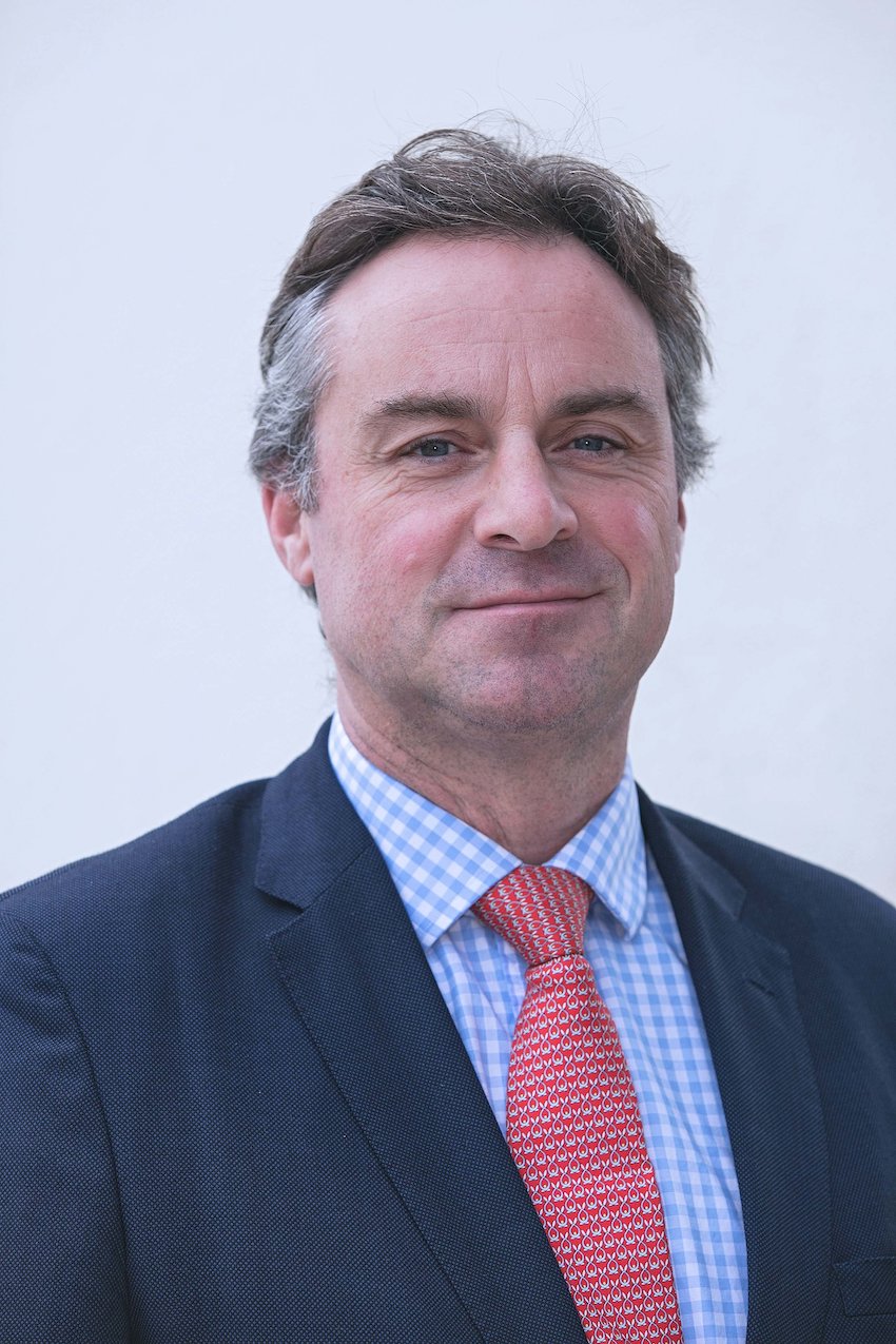 Peter_Hughes.jpg