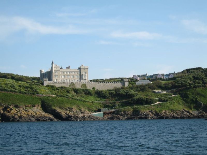 Brecqhou_-_Barclay_Brothers_Castle.jpeg