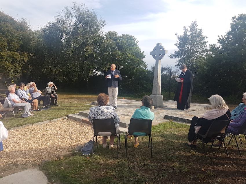David hannah reverend Tim barker st sampons church quarry memorial service