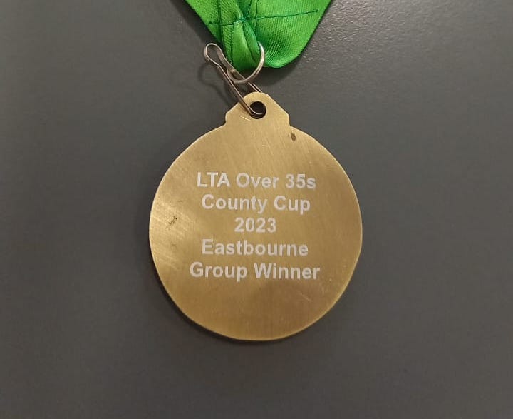 Tennis medal
