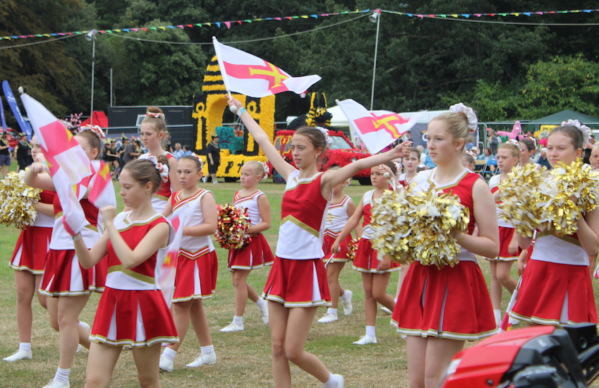 North_Show_Battle_of_Flowers_2023_Majorettes.JPG