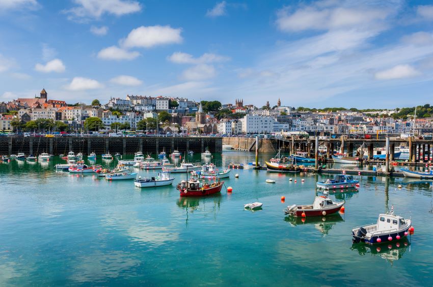 St_Peter_Port_Harbour.jpg