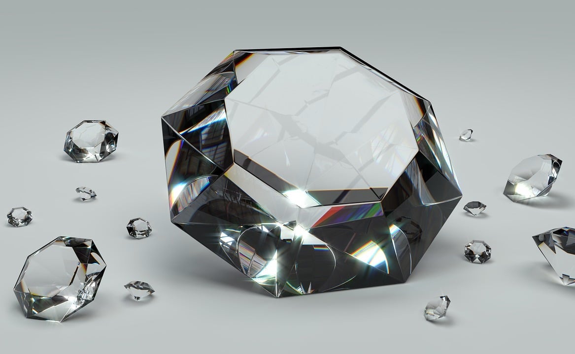 diamond-1186139_1280.jpg
