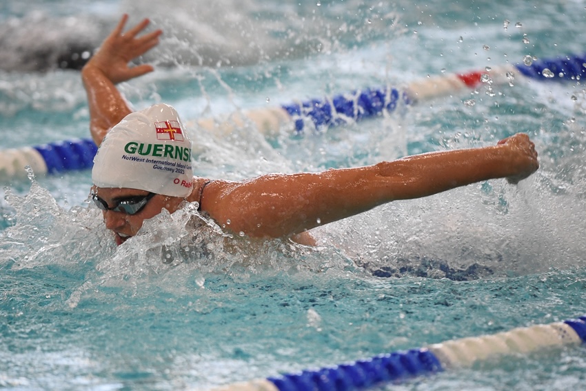 Orla_Rabey._Island_Games_swimming_at_Beau_Sejour._Pic_by_David_Ferguson.jpg
