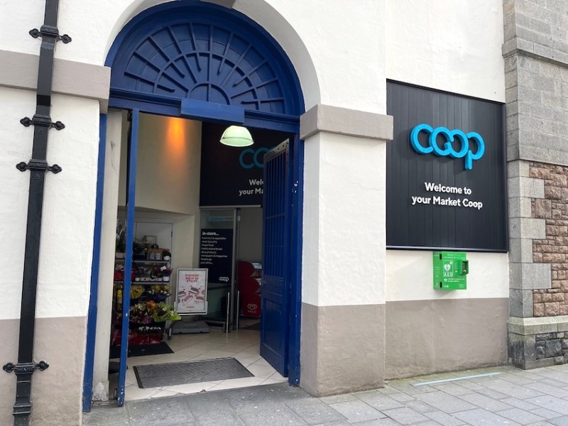 Coop_market_building_entrance_side.jpeg