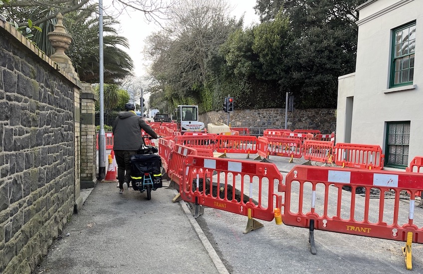 cyclist_grange_doyle_road_roadworks.jpeg