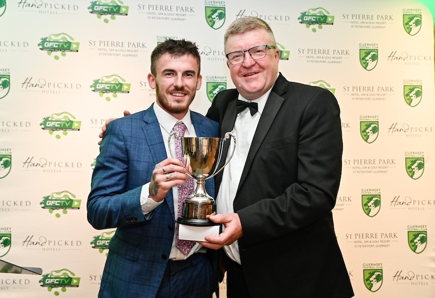 Charlton_Gauvain_Guernsey_FC_GFC_awards.jpg