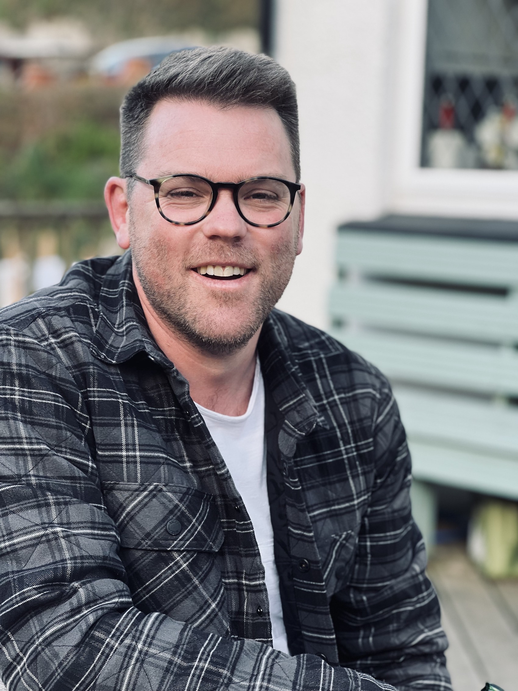 Robert Allen Rapper PROFILE: Meet the artists behind the transformation of Elizabeth Marina ...