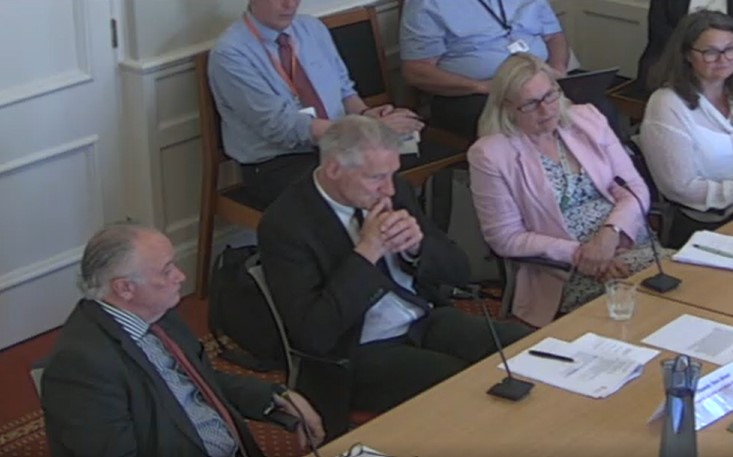 Tom_Binet_scrutiny.jpg