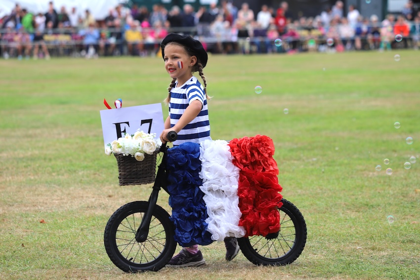 North_Show_2024_Battle_of_Flowers_bike.JPG