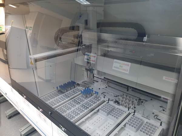 Pathology_Lab_Biochemistry1.jpg