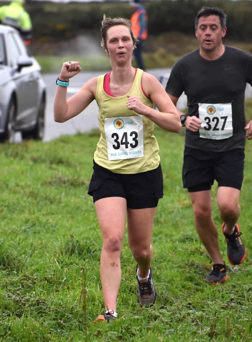 Boxing_Day_XC_Charlotte_Parry-Jones_by_Rob_Elliott.jpg