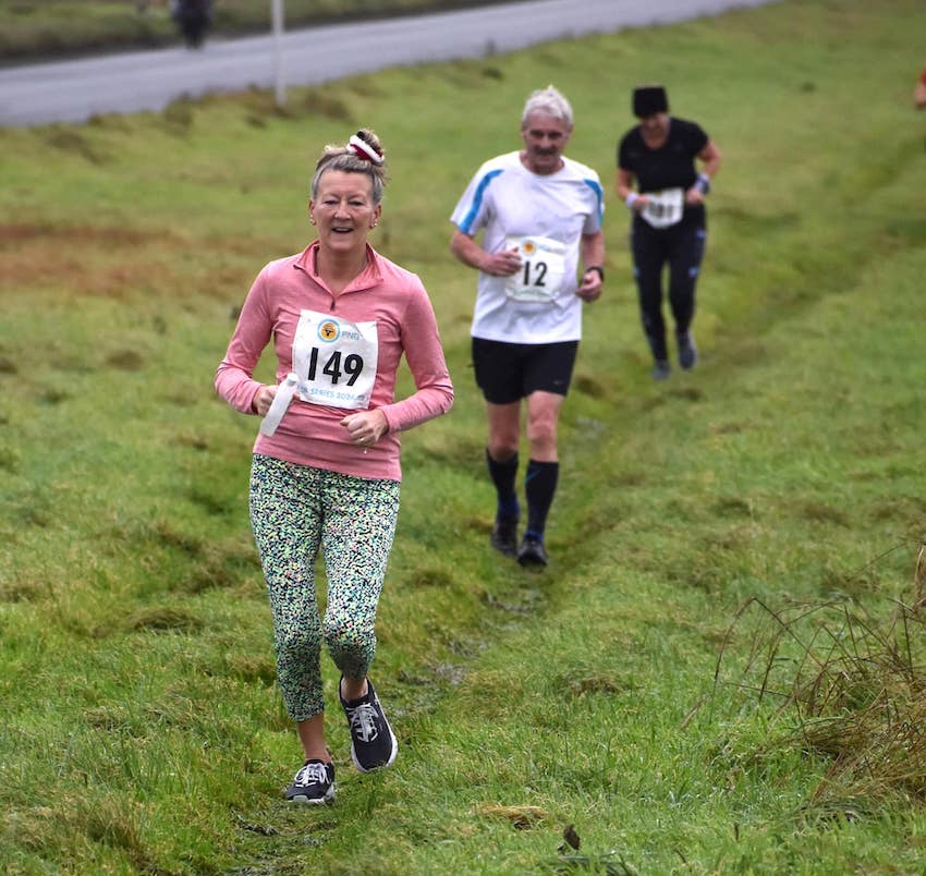 Boxing_Day_XC_Sue_Lawrence_by_Rob_Elliott.jpg