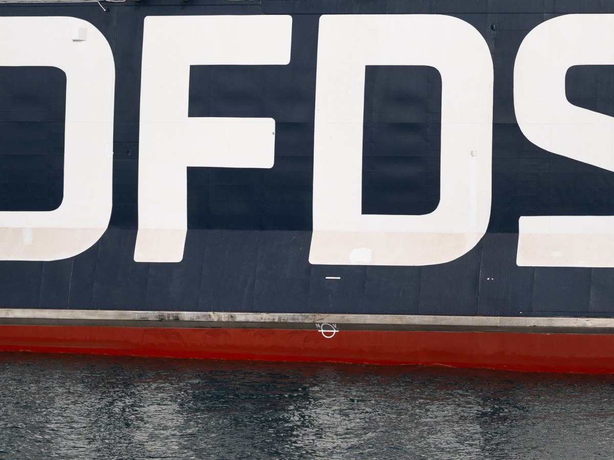 Fire breaks out on DFDS cargo ship travelling from Jersey to Portsmouth