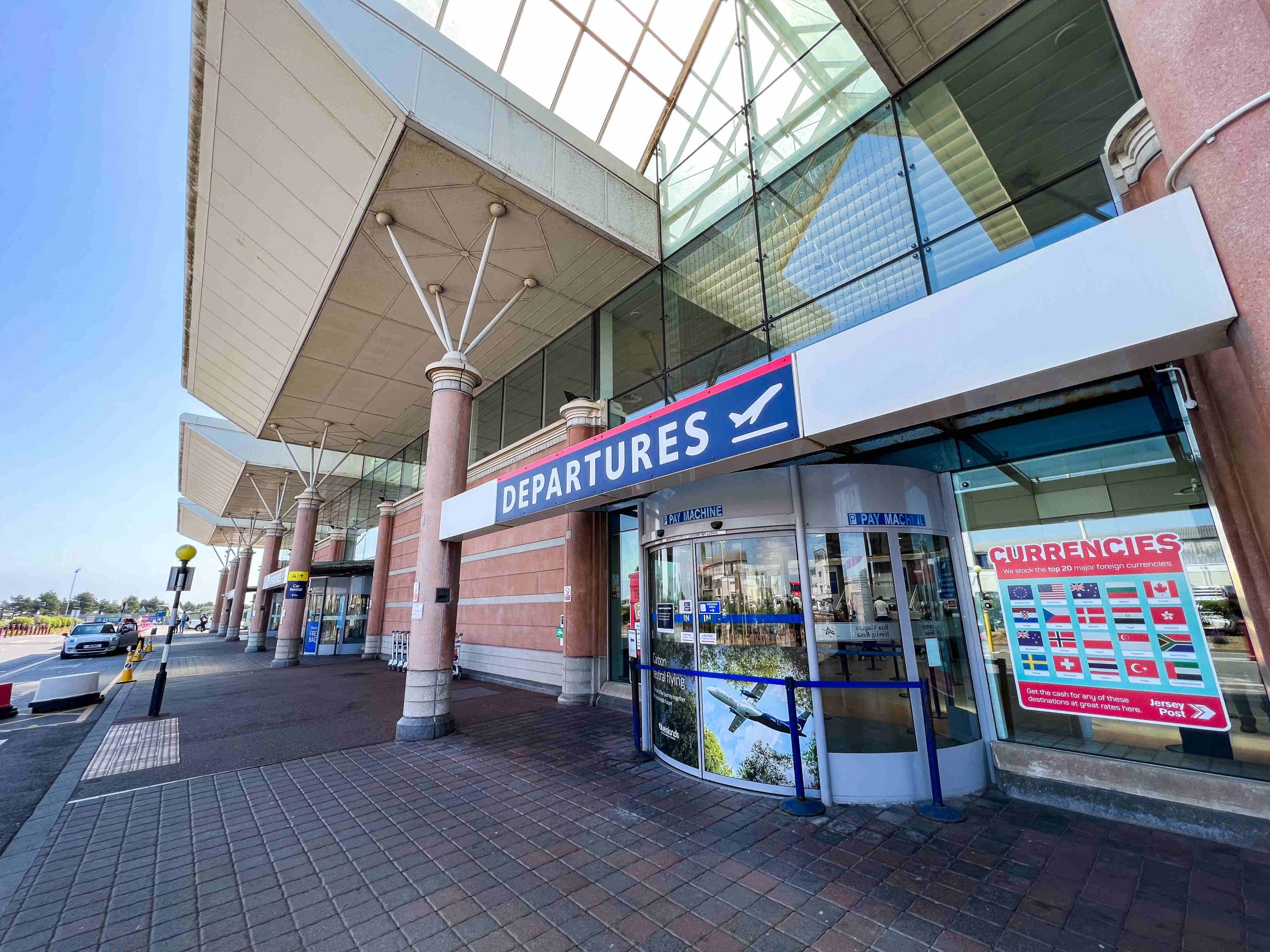 "A few WhatsApps" and a scramble for beds??? Jersey rallies after flight chaos