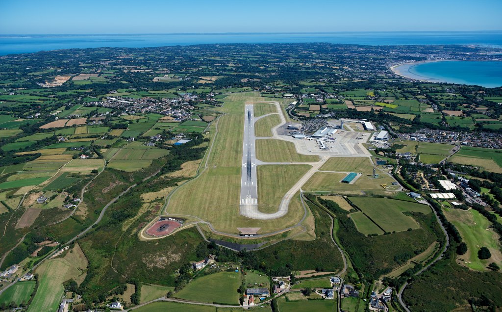 Airport launches evening bag-drop service for Heathrow passengers