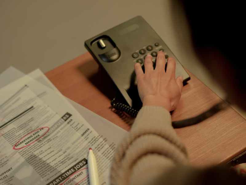 Cold callers target investor in fake share scam
